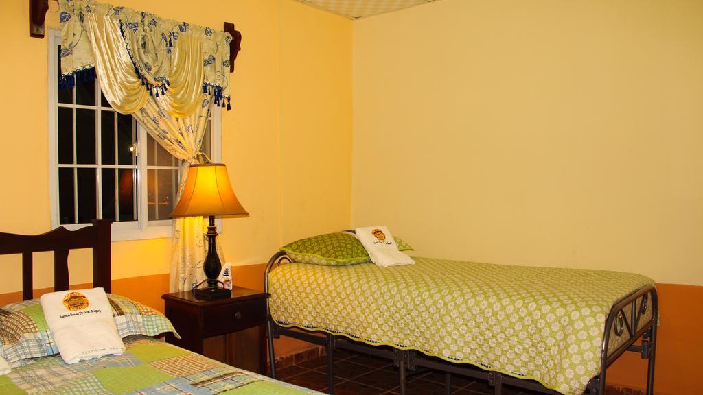 Cabanas Brisas Alto Бокете Экстерьер фото